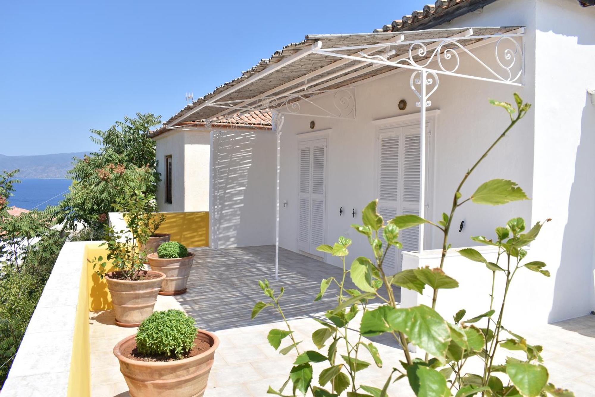 Chez Le Goff Villa Hydra  Exterior photo